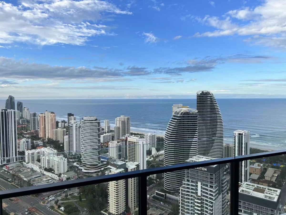 2 Bedroom Luxurious Family Apartment On 40Th Floor With Amazing Ocean Coastline Broadbeach Gold Coast Gc40 外观 照片