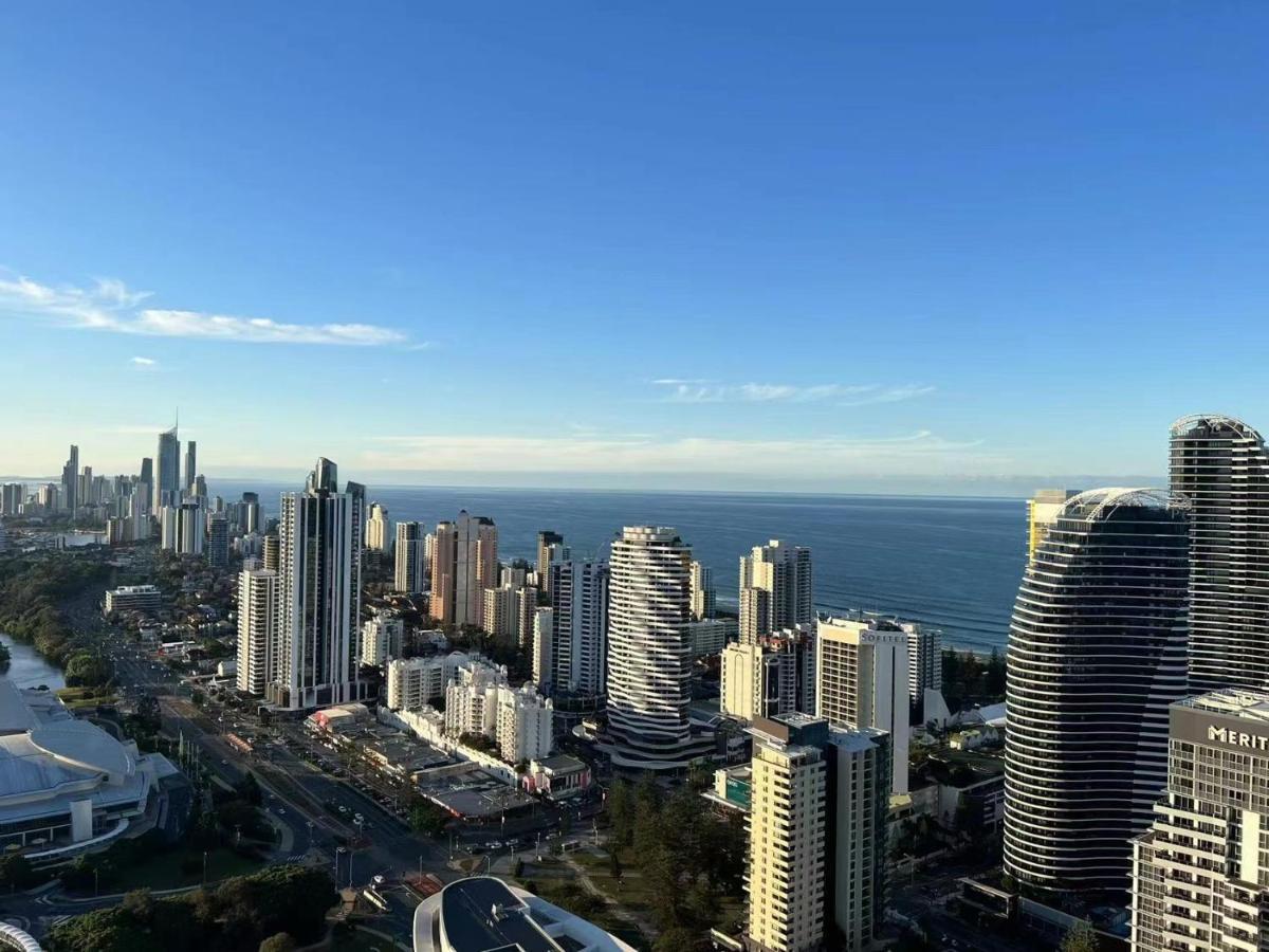 2 Bedroom Luxurious Family Apartment On 40Th Floor With Amazing Ocean Coastline Broadbeach Gold Coast Gc40 外观 照片