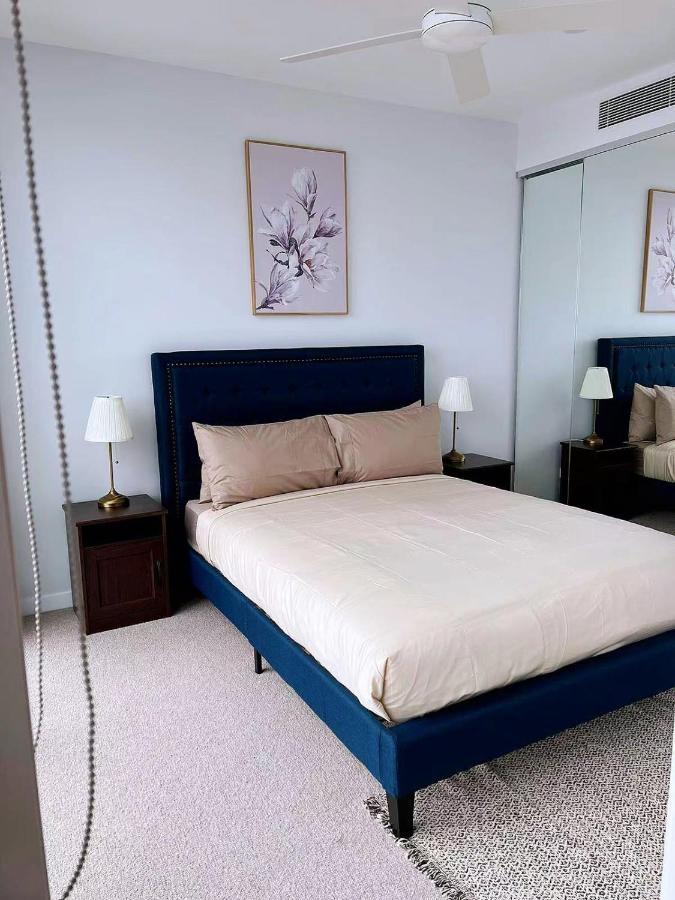 2 Bedroom Luxurious Family Apartment On 40Th Floor With Amazing Ocean Coastline Broadbeach Gold Coast Gc40 外观 照片
